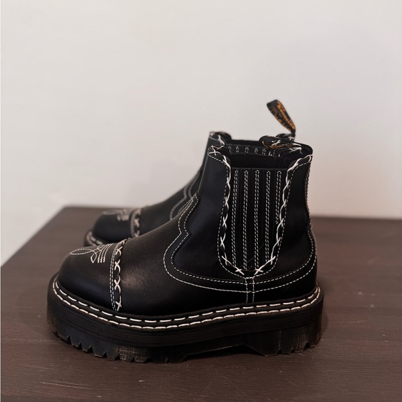 Dr. Martens Black 2976 Gothic Americana Platform Boots women’s 10 - Picture 10 of 13